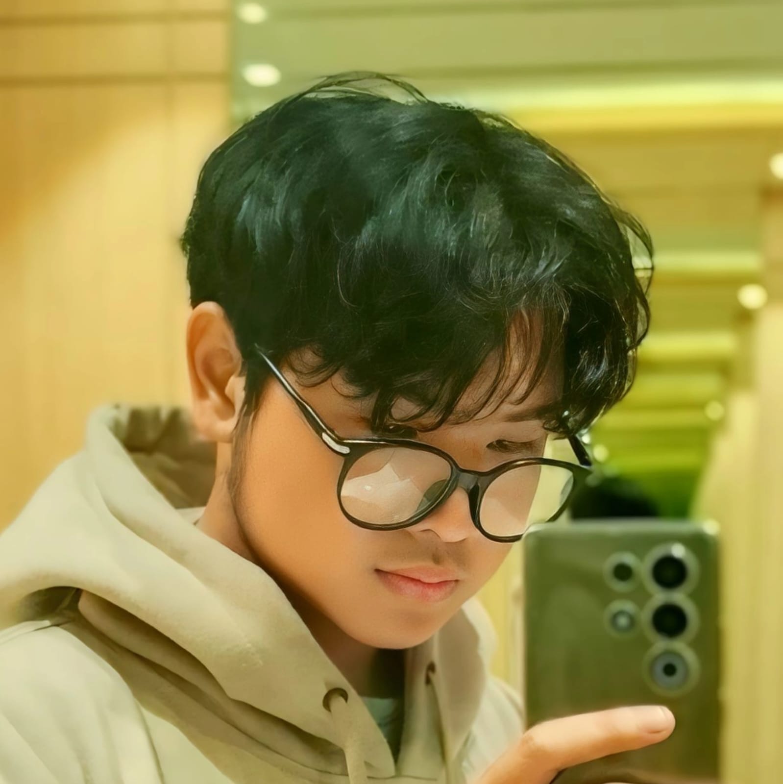 Yoel Manoppo